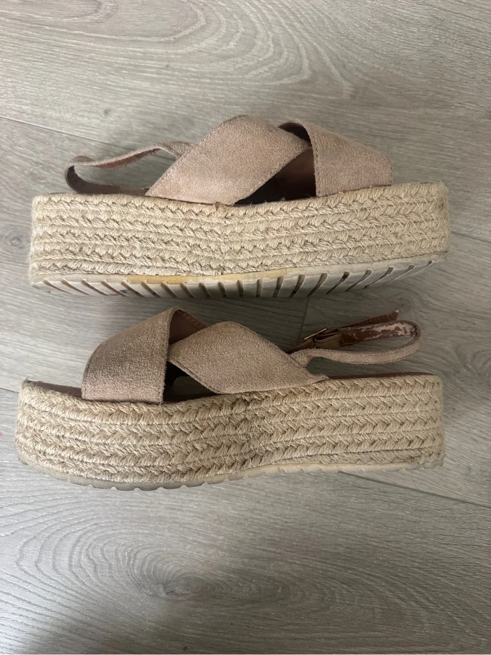 Born Crisscross Espadrille Slingback Sandals - Taupe size 8